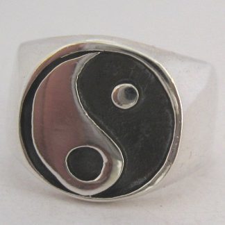 Yin - Yang ezüst pecsétgyűrű